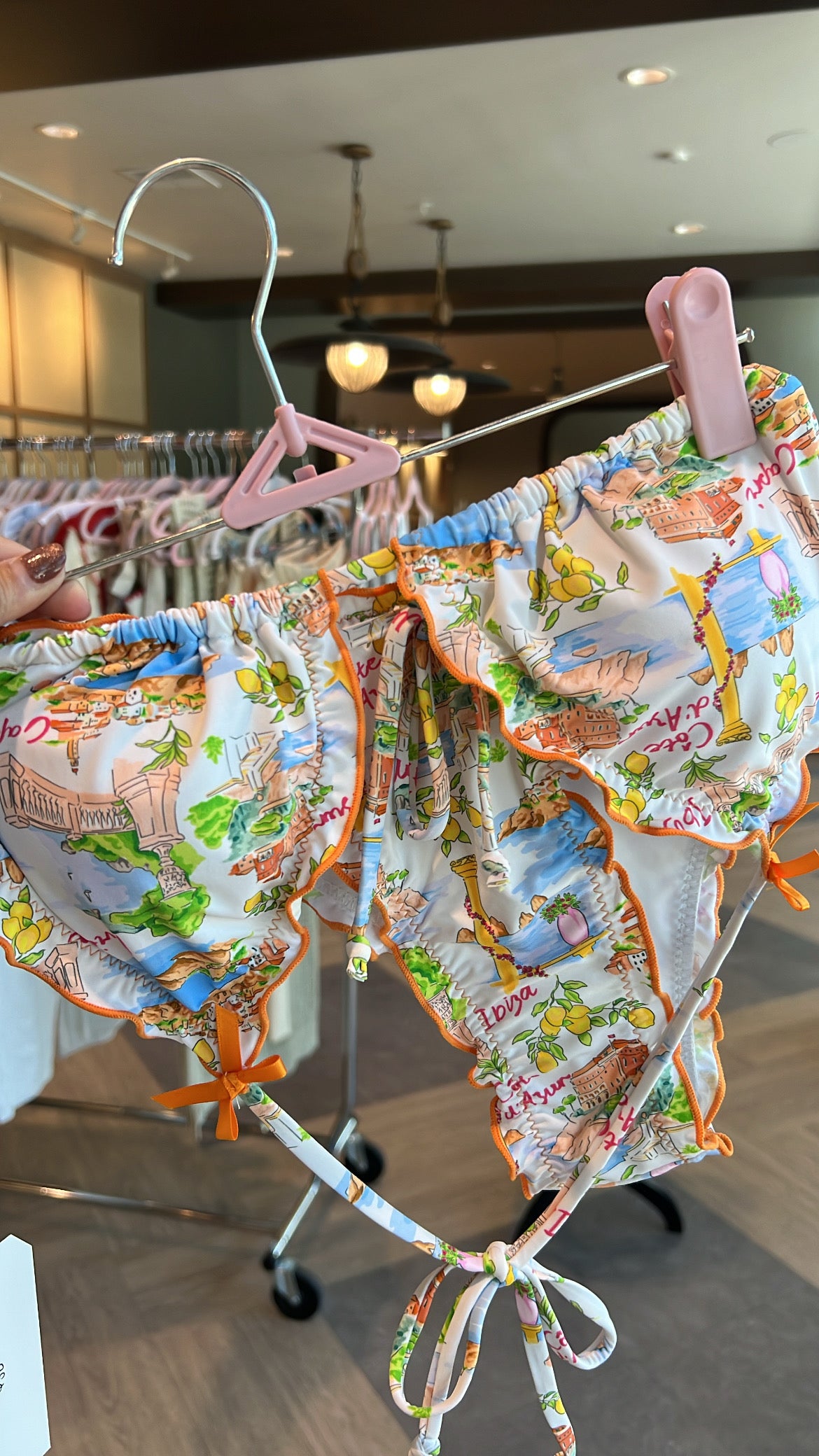 Amalfi Kini